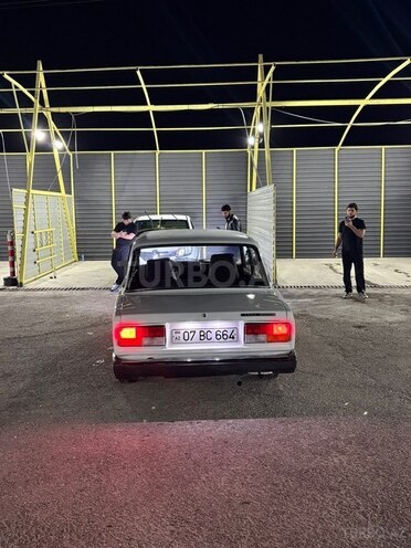 LADA (VAZ) 2107-11
