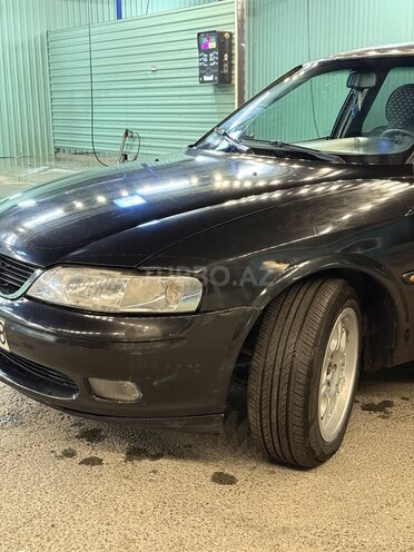 Opel Vectra-9