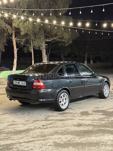 Opel Vectra-5