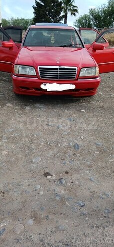 Mercedes C 200-1
