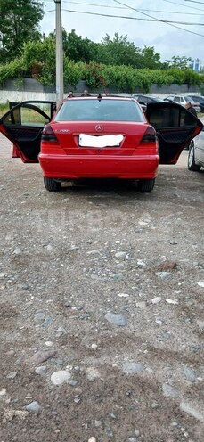 Mercedes C 200-3