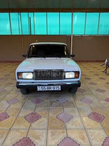 LADA (VAZ) 2107-1