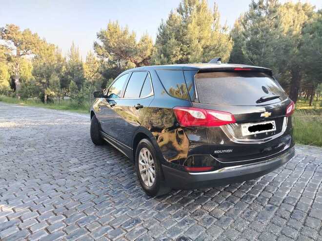 Chevrolet Equinox-4