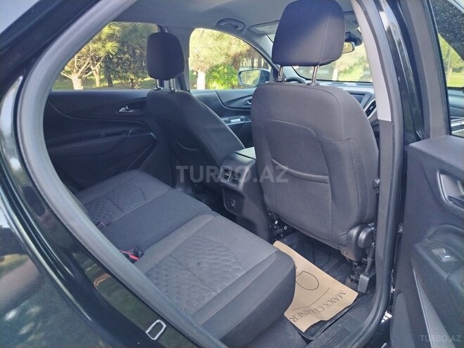 Chevrolet Equinox-12
