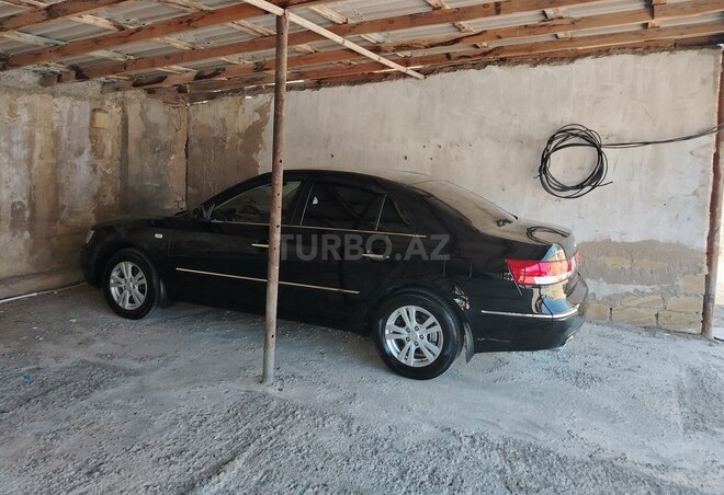 Hyundai Sonata-9