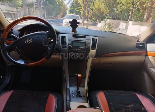 Hyundai Sonata-7