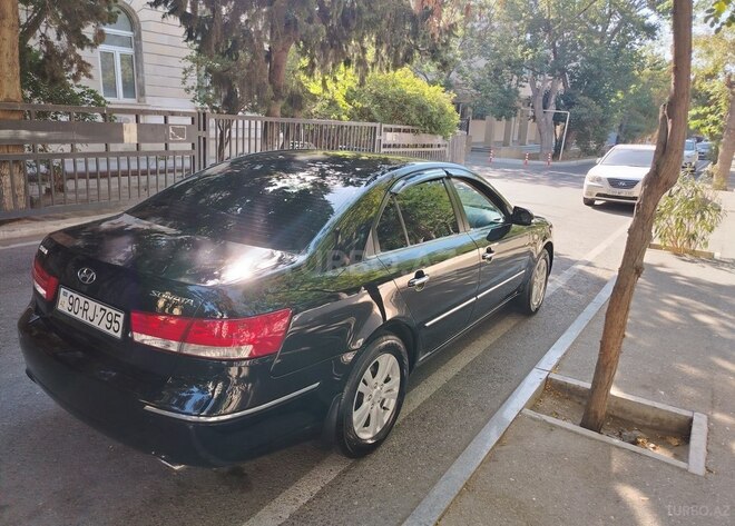 Hyundai Sonata-6