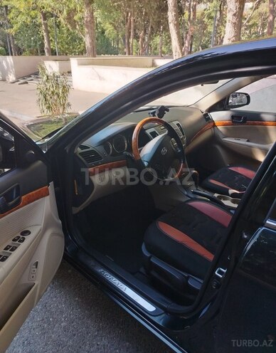 Hyundai Sonata-5