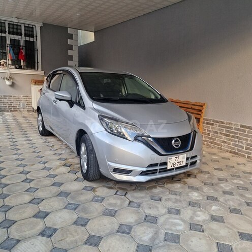 Nissan Note-3