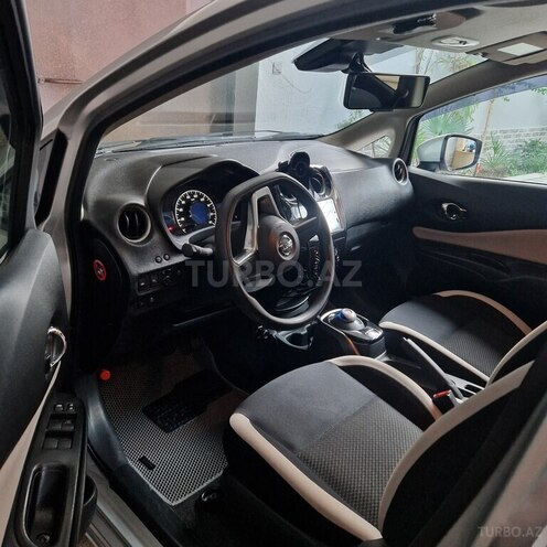 Nissan Note-6