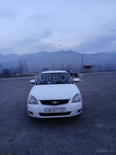 LADA (VAZ) Priora-1