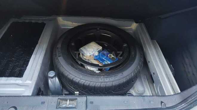 Mercedes E 240-14