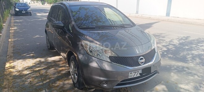 Nissan Note-1
