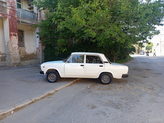 LADA (VAZ) 2107-9