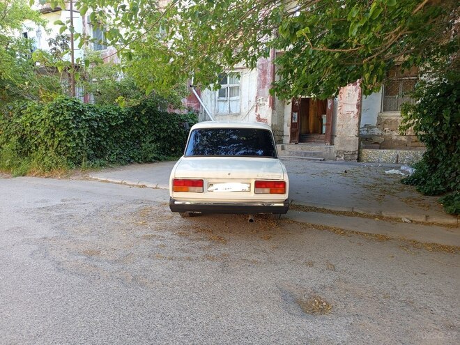 LADA (VAZ) 2107-8