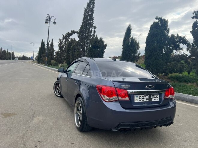 Chevrolet Cruze-6