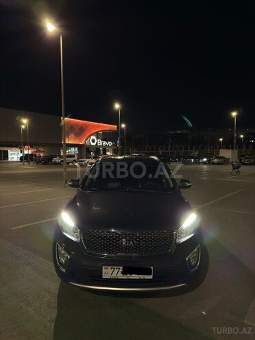 Kia Sorento-1