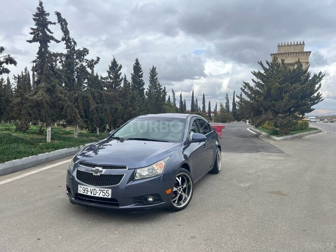 Chevrolet Cruze-20