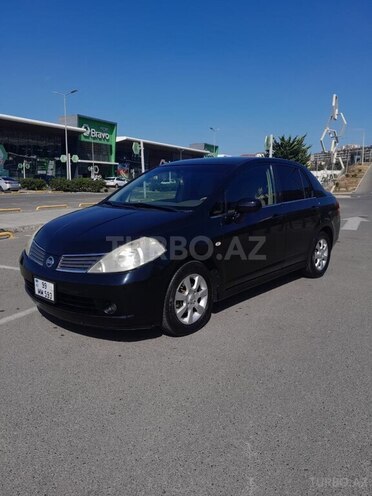 Nissan Tiida-3