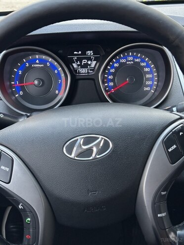 Hyundai Avante-6