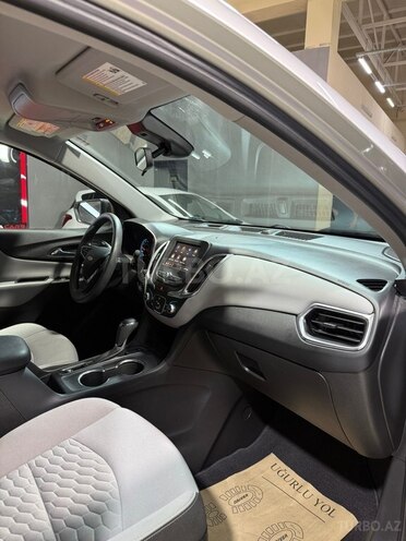Chevrolet Equinox-15