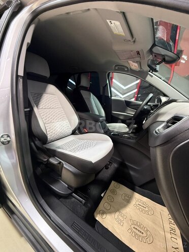 Chevrolet Equinox-16