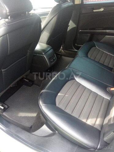 Ford Fusion (North America)-4