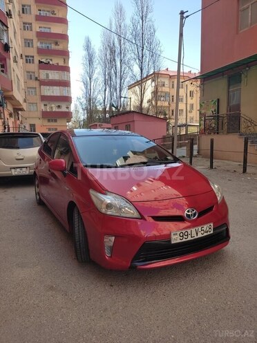 Toyota Prius-2