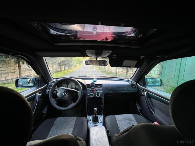 Mercedes C 180-9