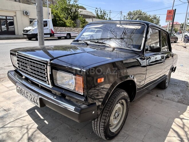 LADA (VAZ) 2107-4