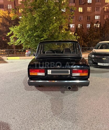 LADA (VAZ) 2107-2