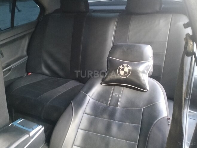 BMW 320-5