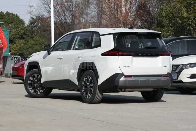 Toyota RAV4-5