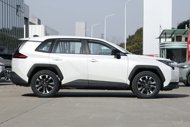 Toyota RAV4-8