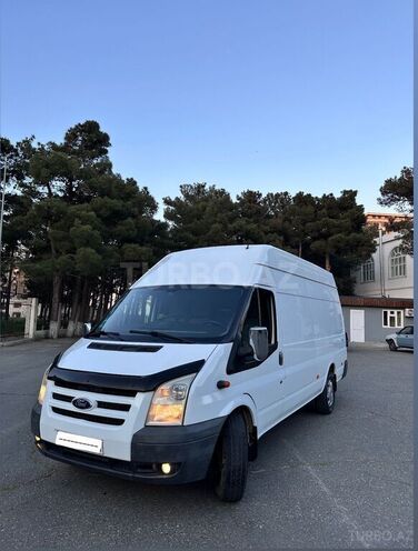 Ford Transit-1