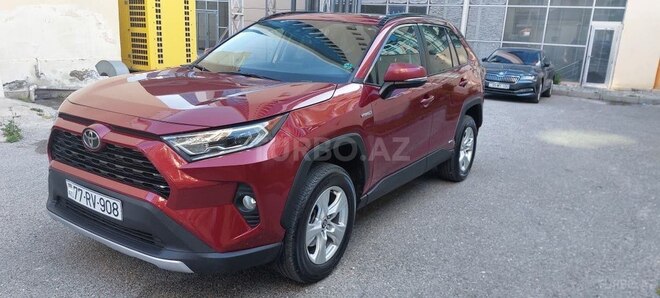 Toyota RAV4-3