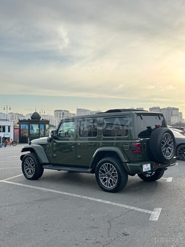 Jeep Wrangler-5