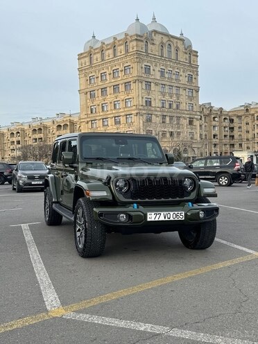 Jeep Wrangler-3