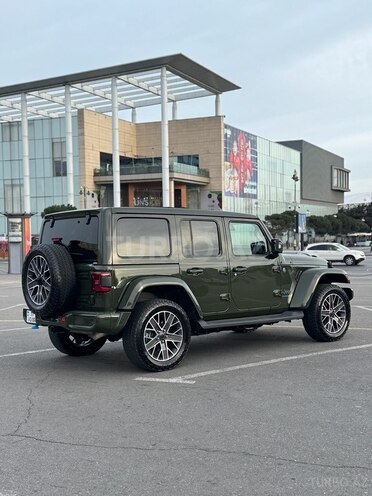 Jeep Wrangler-4