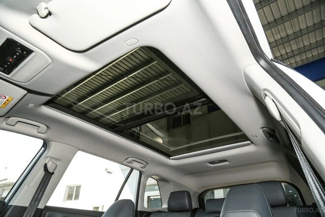 Toyota RAV4-15