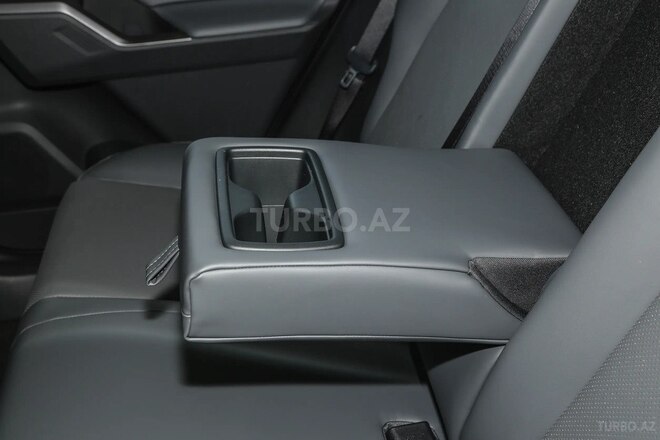 Toyota RAV4-18