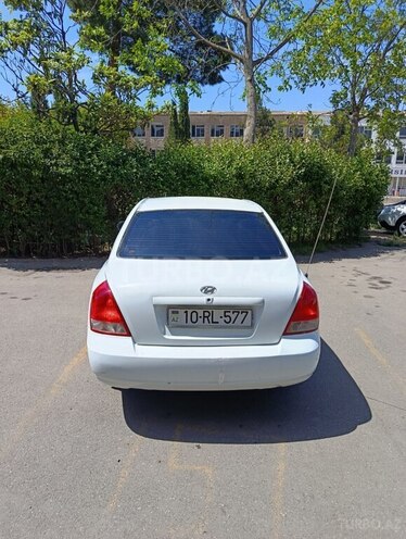 Hyundai Elantra-6