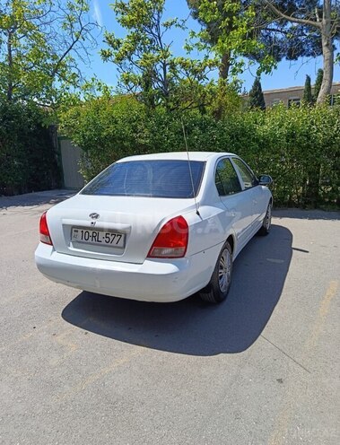 Hyundai Elantra-7
