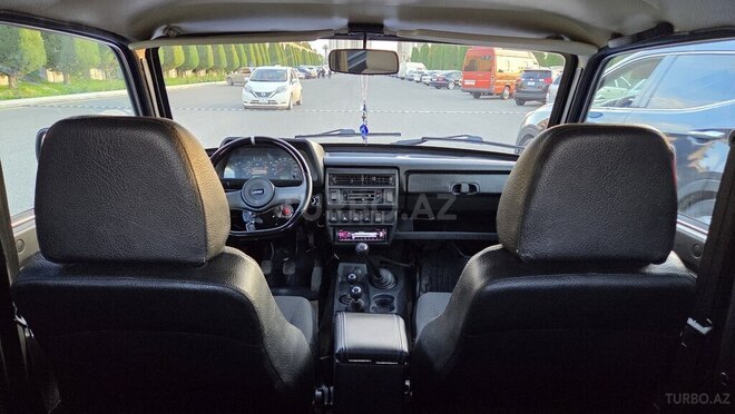 LADA (VAZ) Niva-10