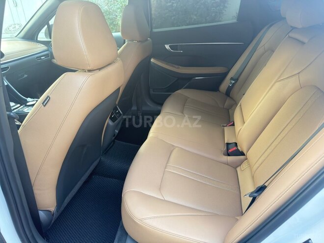 Hyundai Sonata-7