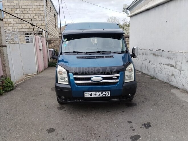 Ford Transit-1
