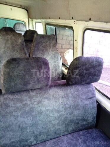 Ford Transit-14