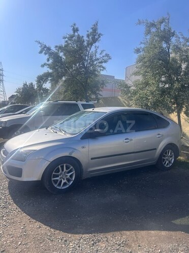 Ford Focus-2