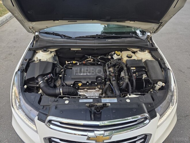 Chevrolet Cruze-5