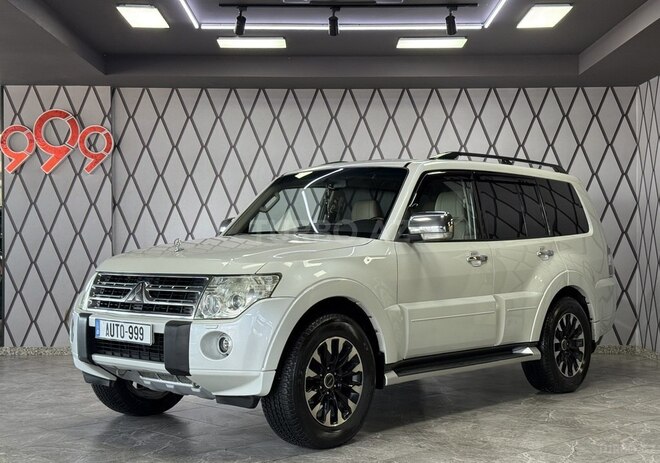Mitsubishi Pajero-2